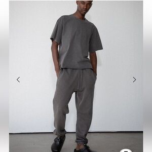 Elwood CORE SWEATPANT in Vintage Gray Sz M